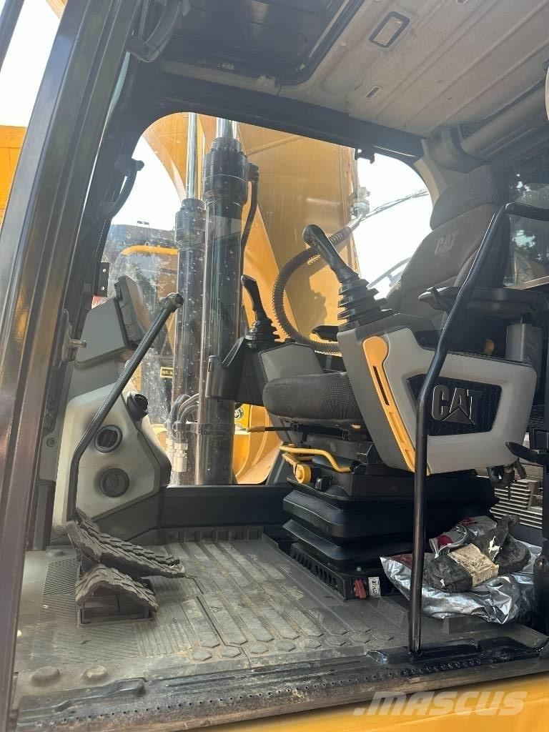 CAT CAT320GC Midi bageri 7t – 12t