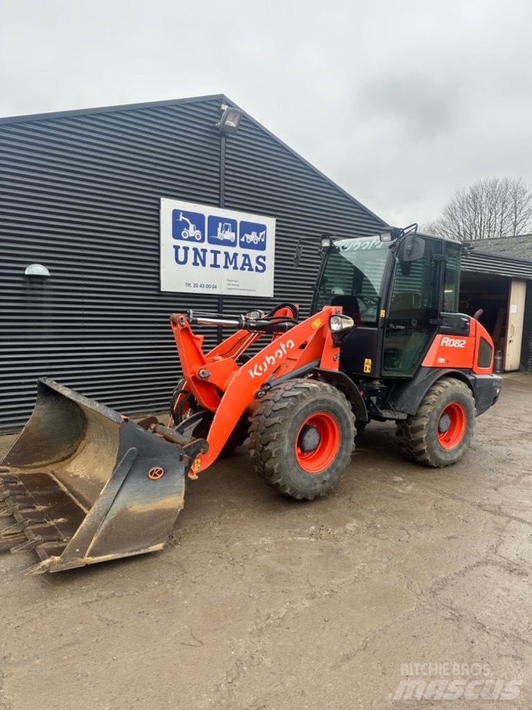 Kubota R 082 Utovarivači na kotačima