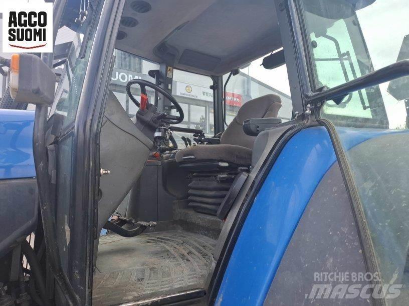 New Holland TM190 Traktori