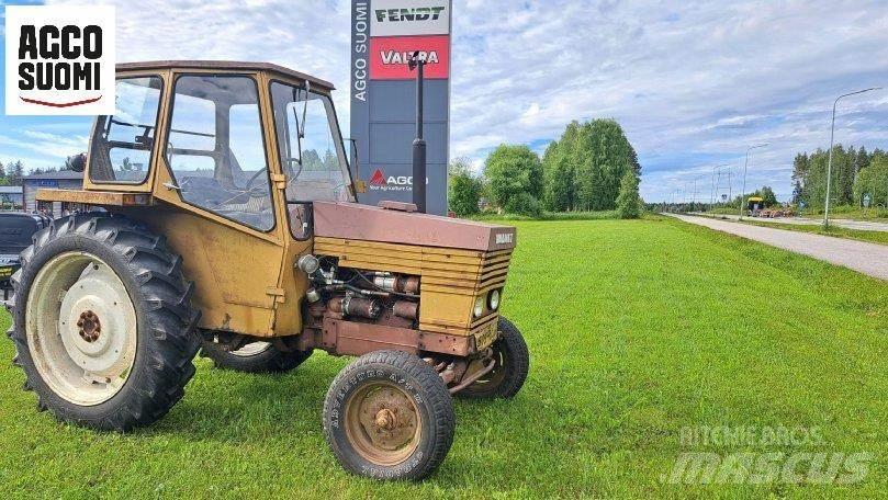 Valmet 502 2WD Traktori