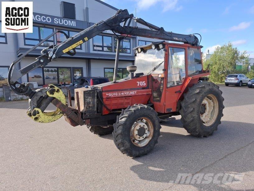 Valmet 705 Traktori