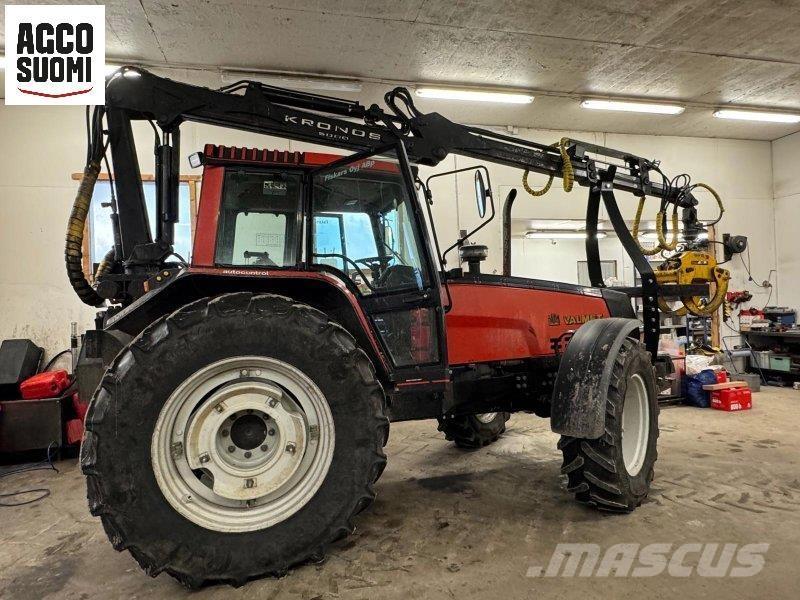 Valmet 8400 Traktori