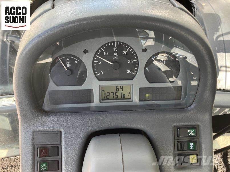 Valtra 8050 MEGA Traktori