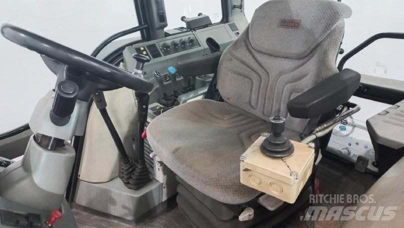 Valtra 8400 Traktori