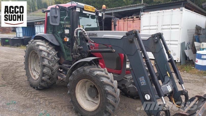 Valtra A93 Traktori