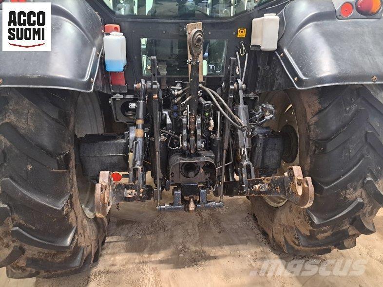 Valtra N141 HITECH Traktori