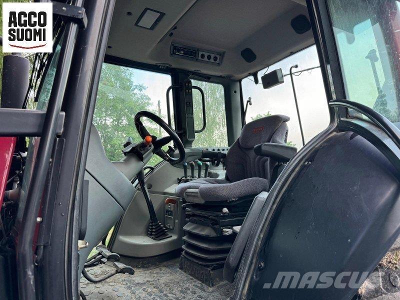 Valtra N92 Traktori