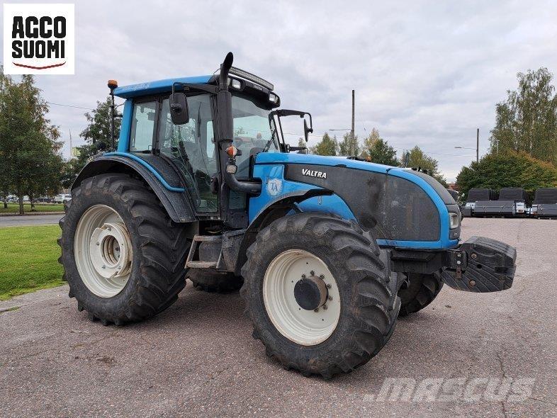 Valtra T191 HITECH Traktori