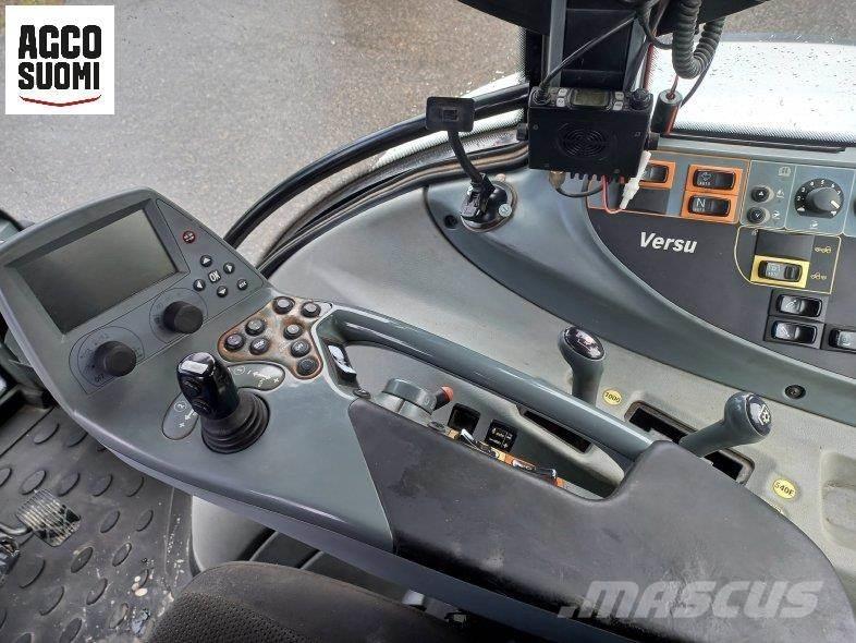 Valtra T213 VERSU Traktori