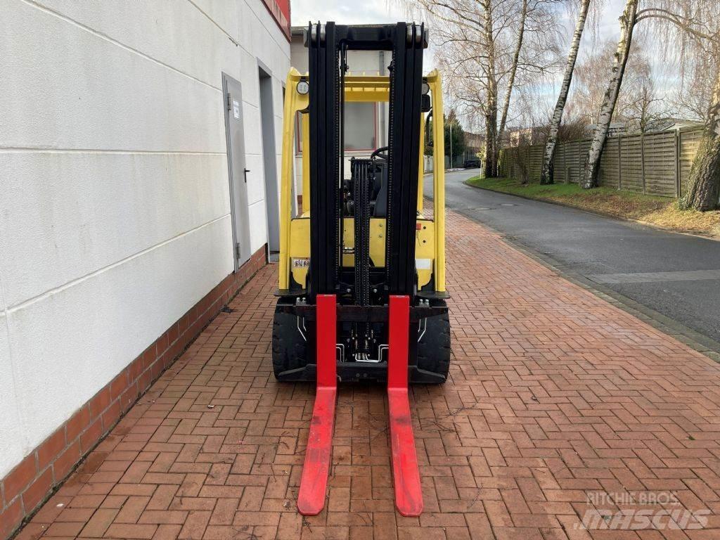 Hyster J 3.0 XN Električni viličari