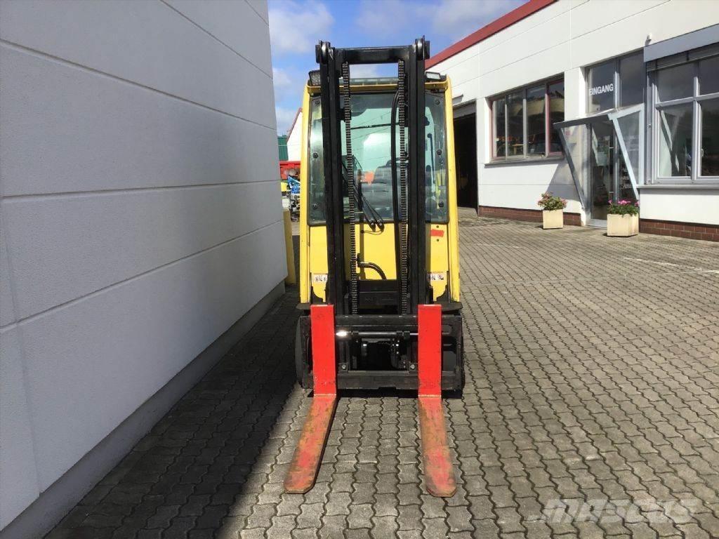 Hyster J 3.0 XN Električni viličari