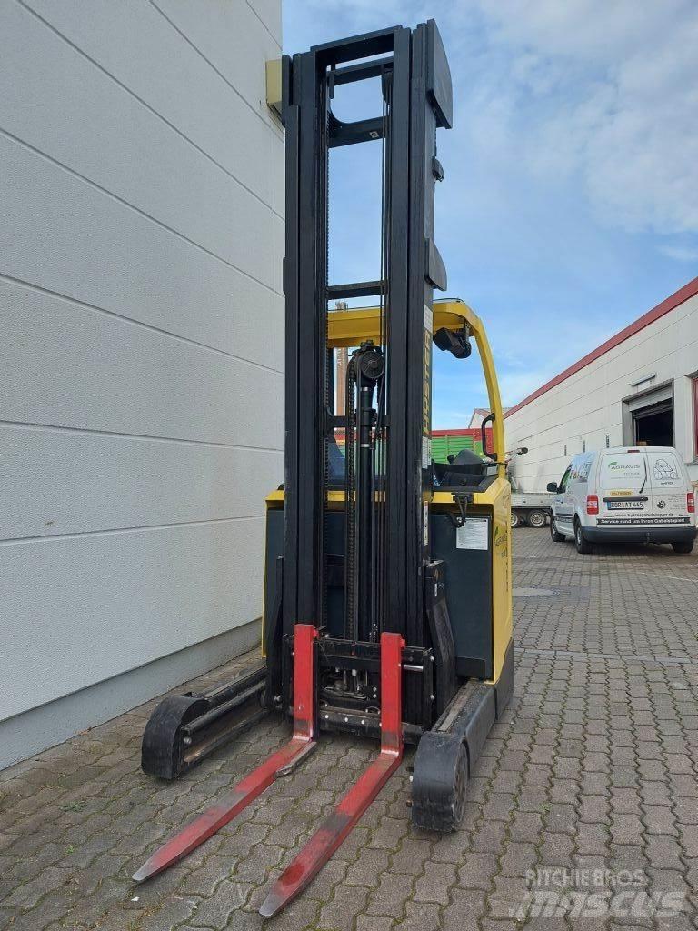 Hyster R 1.4 Viličari sa pomičnim stupom