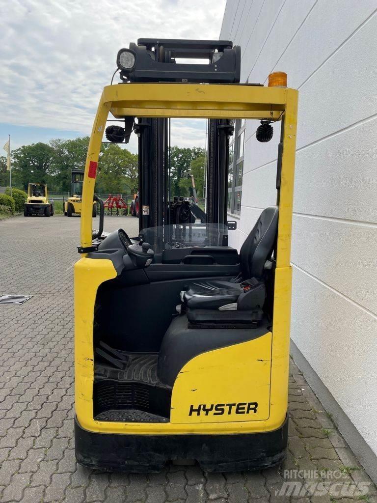 Hyster R 1.4 Viličari sa pomičnim stupom