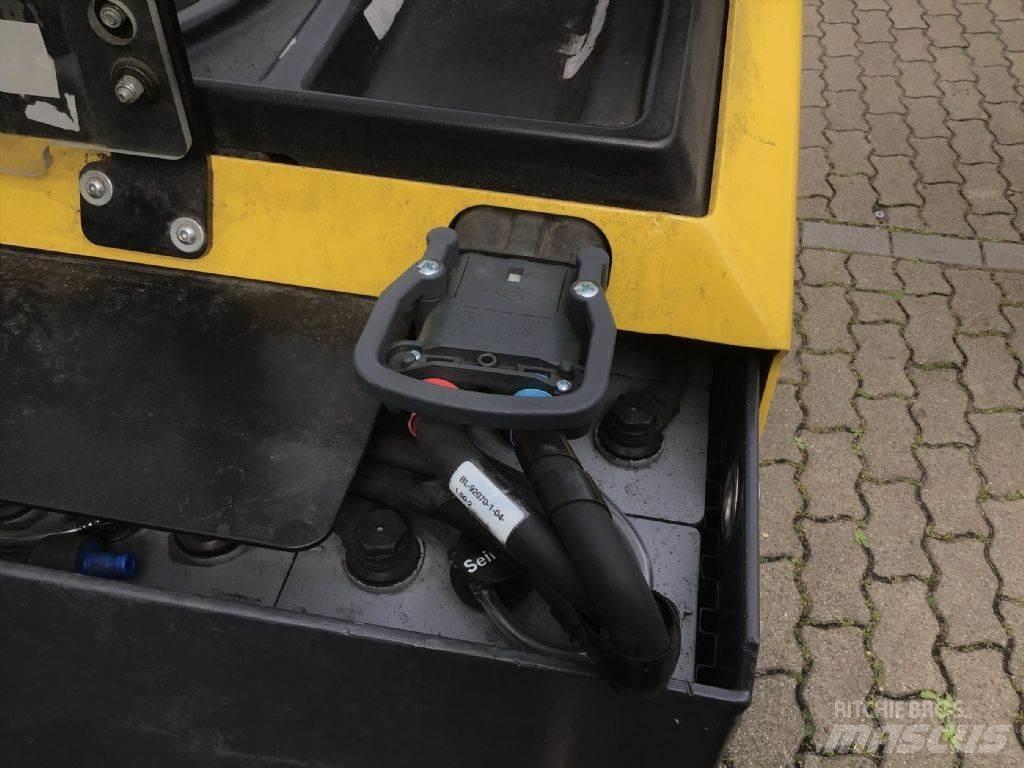 Hyster R 1.6 Viličari sa pomičnim stupom