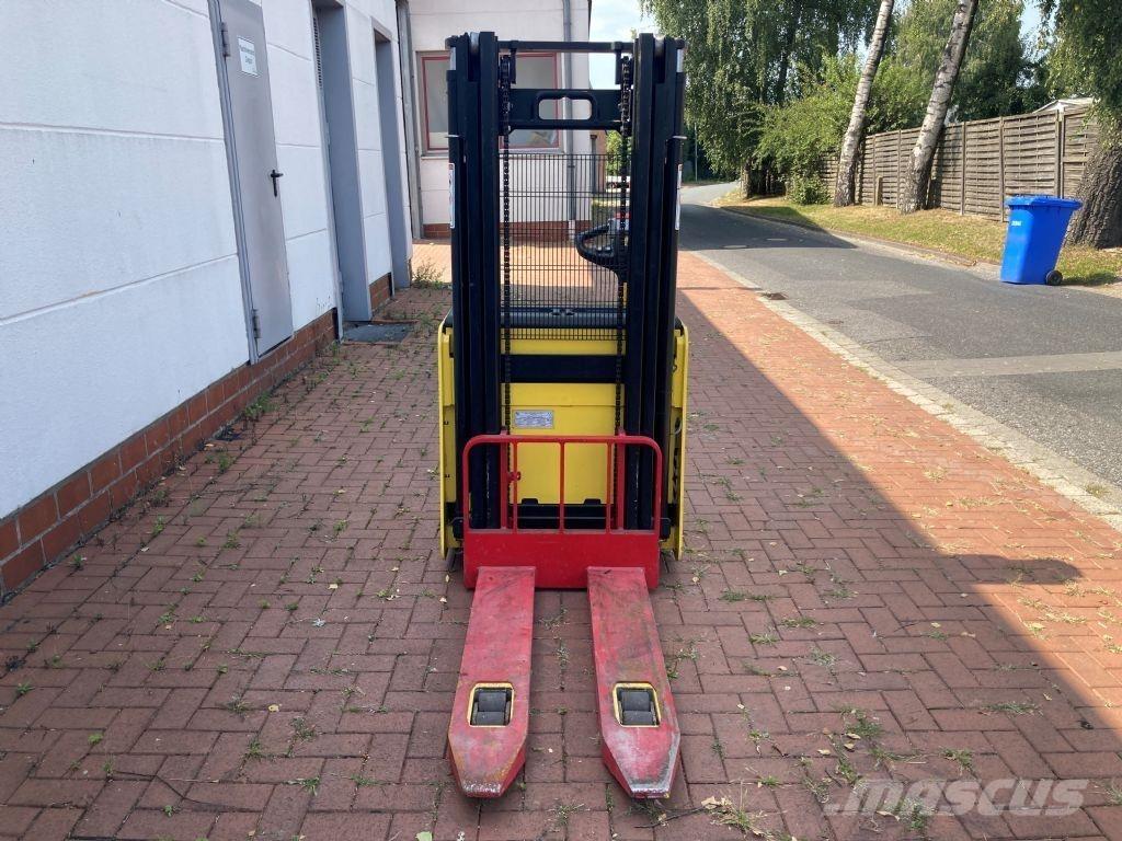 Hyster S 1.4 IL Ručni električni viličar