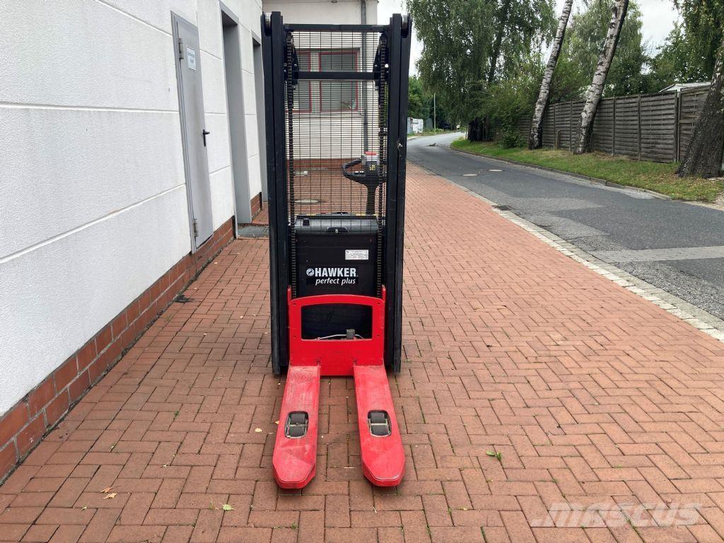 Hyster S 2.0 Ručni električni viličar