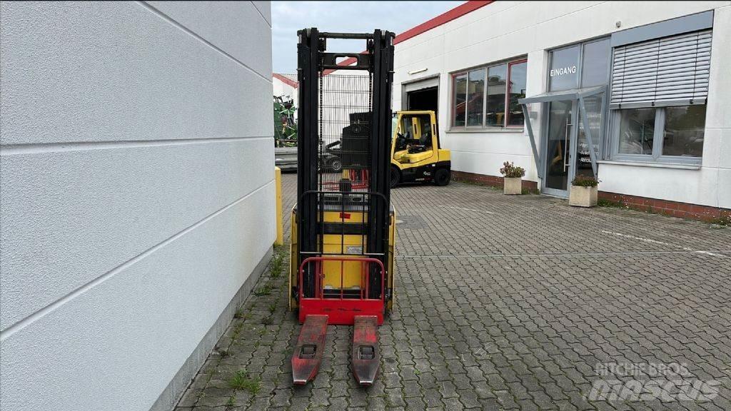 Hyster S1.5S Ručni električni viličar