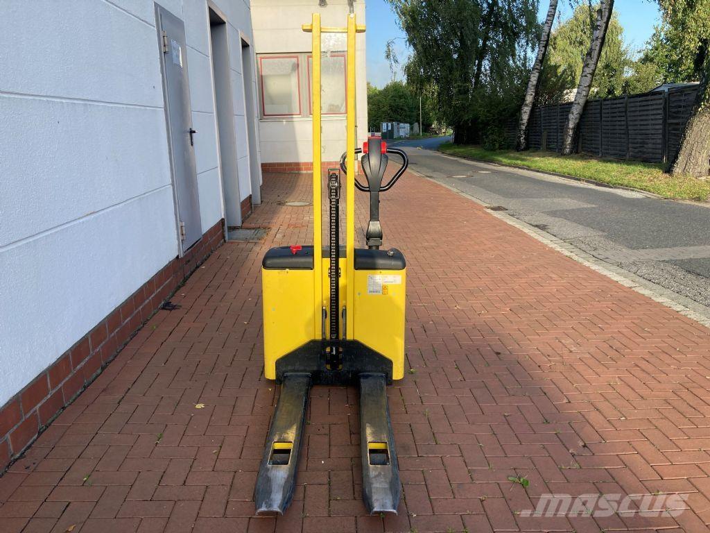 Hyster SC 1.0 Ručni električni viličar