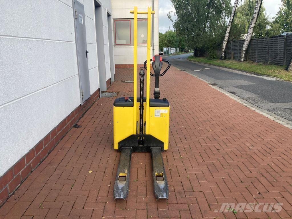 Hyster SC 1.0 Ručni električni viličar