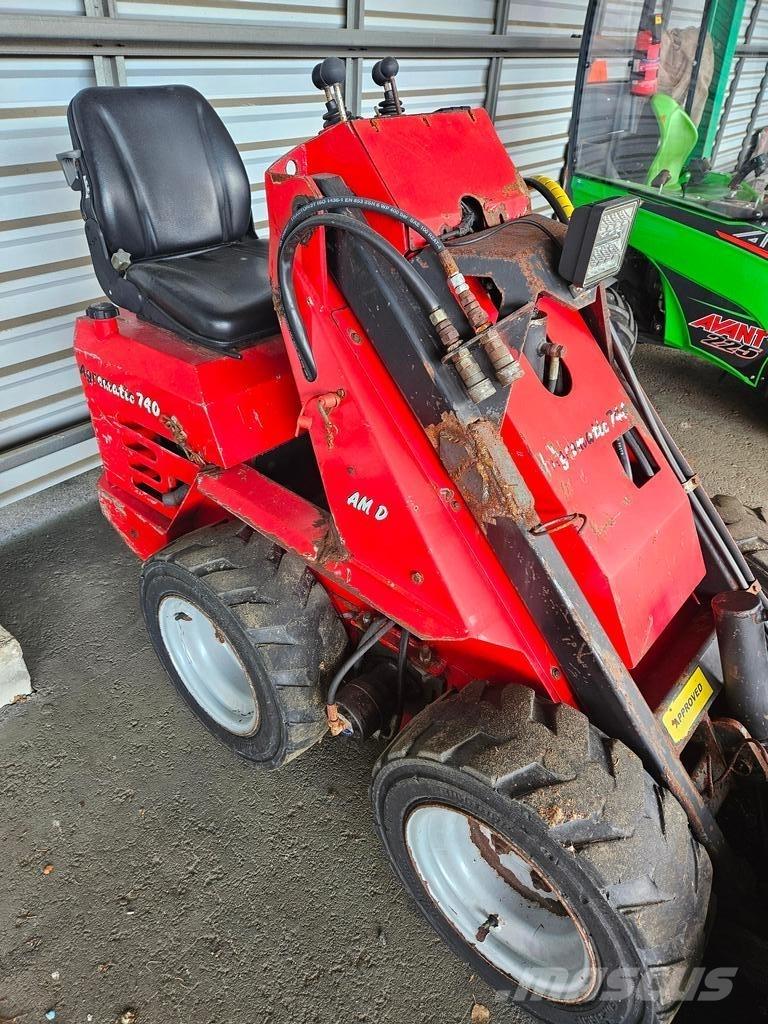 Agromatic  Višenamjenski utovarivači