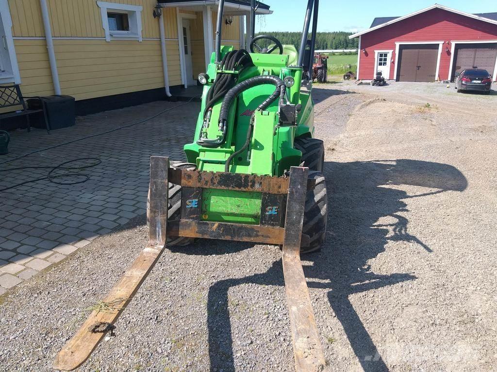 Avant R20 Višenamjenski utovarivači