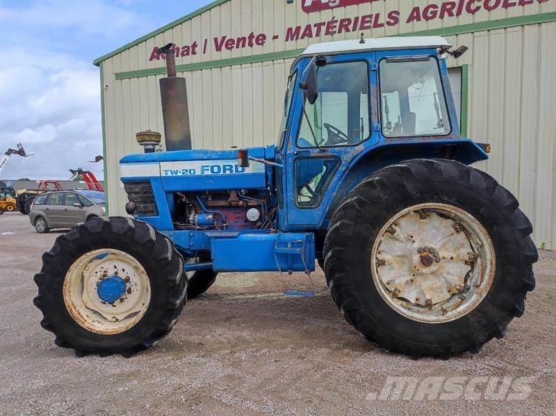Ford TW20 Traktori