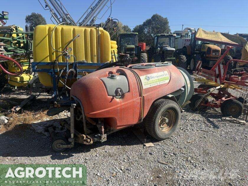  800 λίτρα Traktori