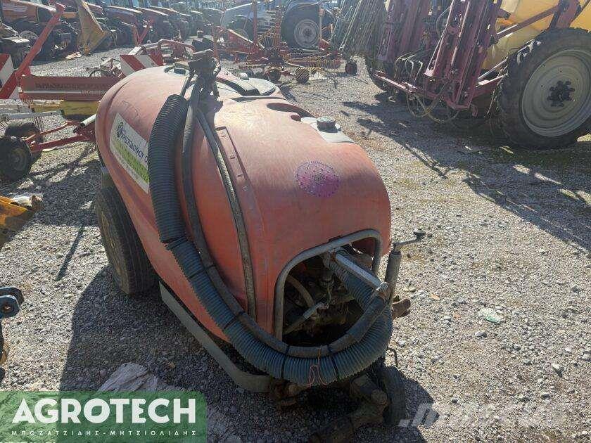 800 λίτρα Traktori