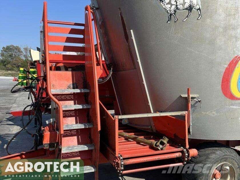 Comag  Traktori