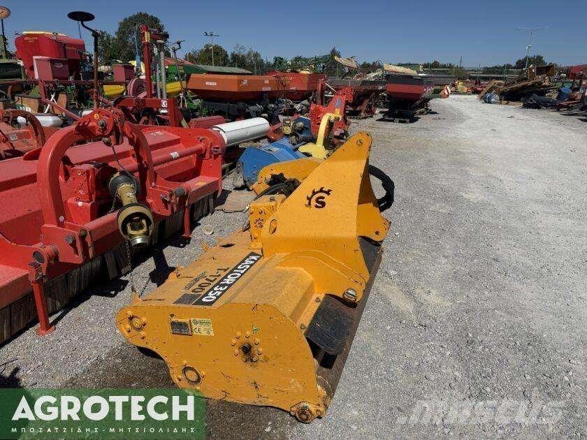  Kastor350 T1700 Traktori