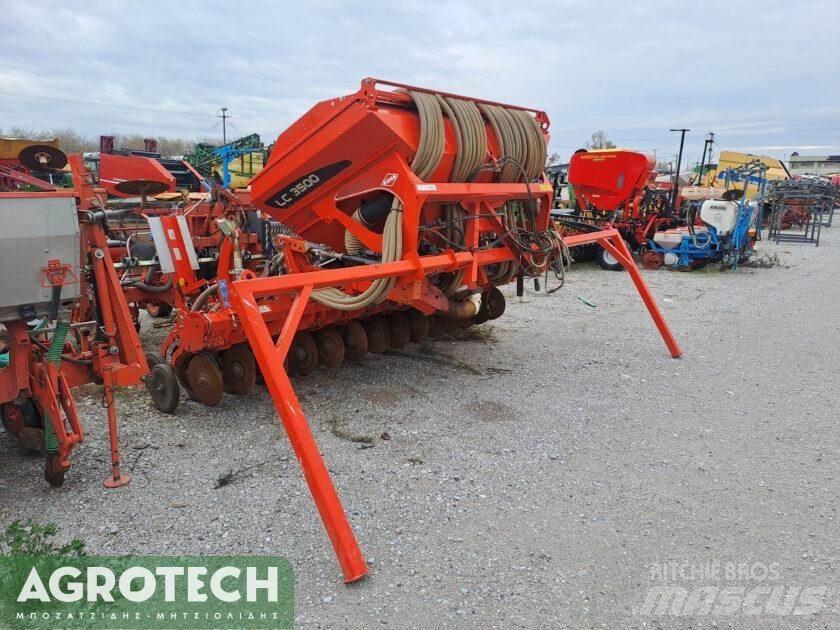 Kuhn VENTA LC 3500 Traktori