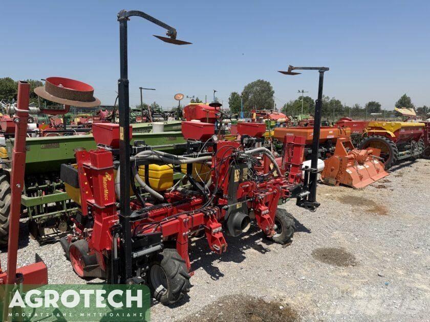 MaterMacc MS 8230 Traktori