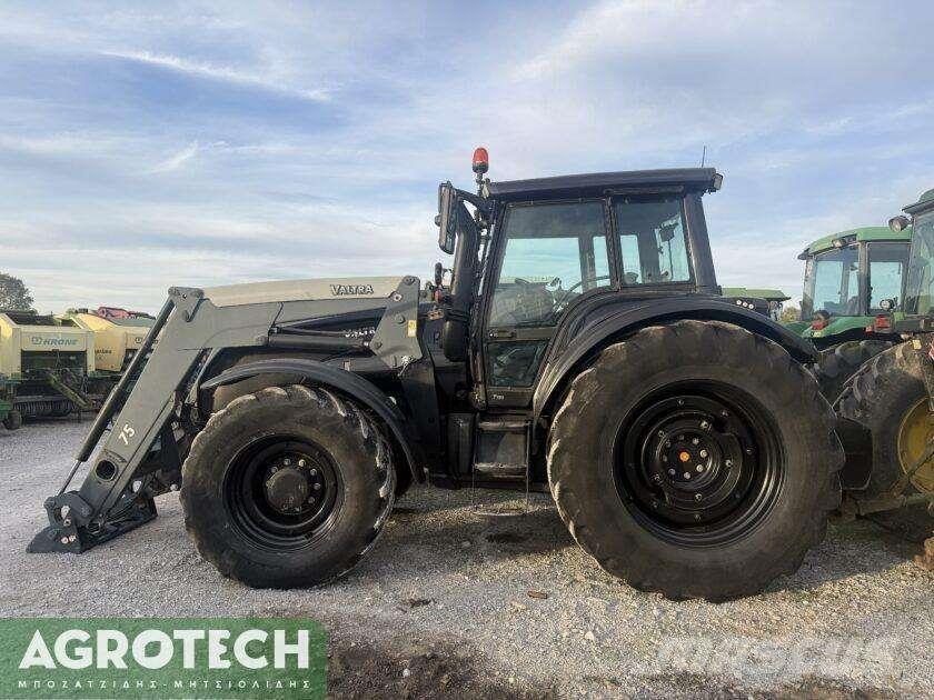 Valtra T 190 Traktori