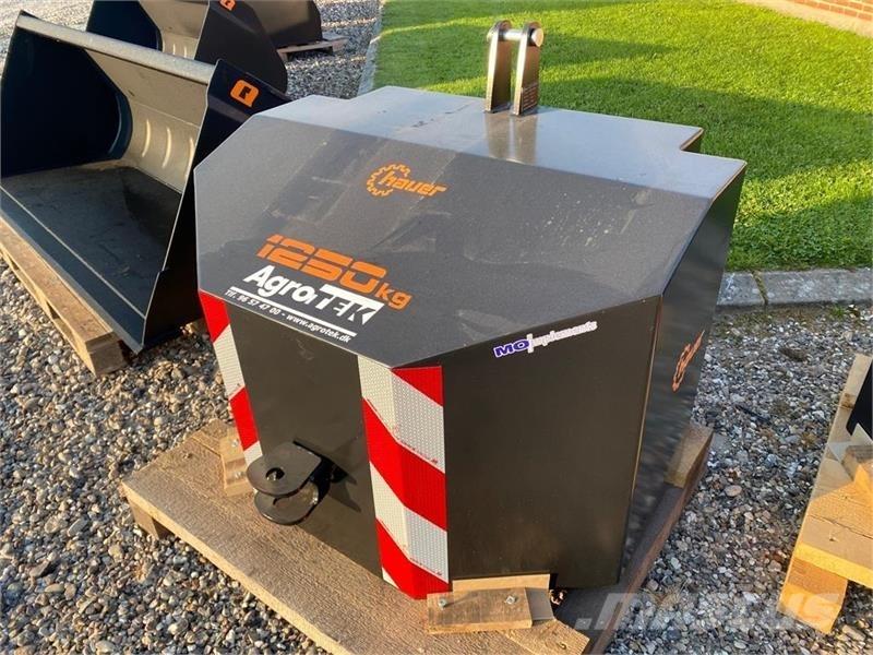 Hauer 1250 kg Ostala oprema za traktore
