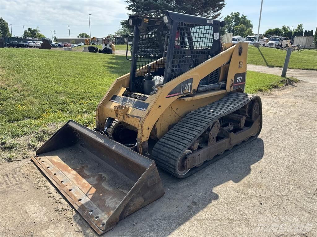 CAT 277 Skid steer mini utovarivači