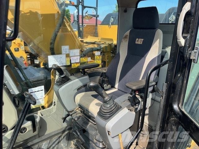 CAT 320EL Bageri gusjeničari