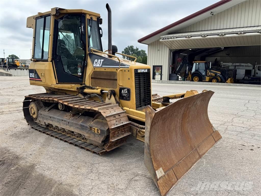 CAT D5G XL Buldožeri gusjeničari