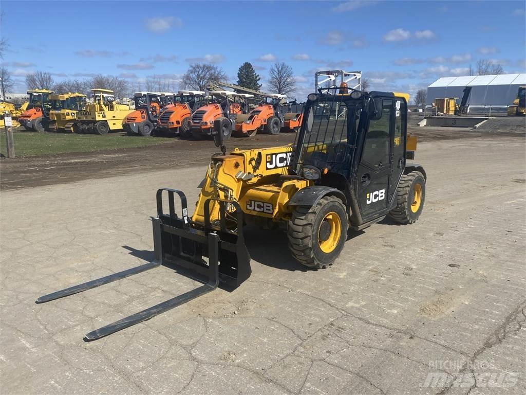 JCB 525-60 Teleskopski viličari