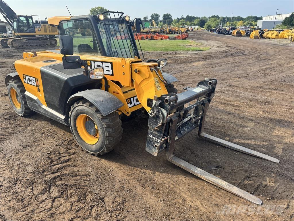 JCB 525-60 Teleskopski viličari