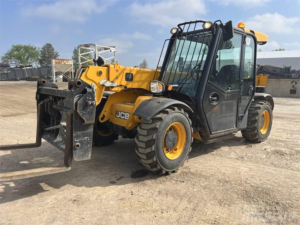 JCB 525-60 Teleskopski viličari
