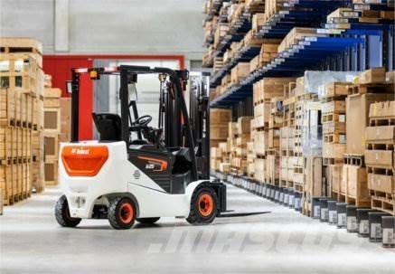 Bobcat B 25NS Električni viličari