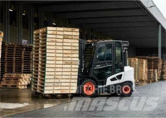 Bobcat D 30 S 9 Dizelski viličari