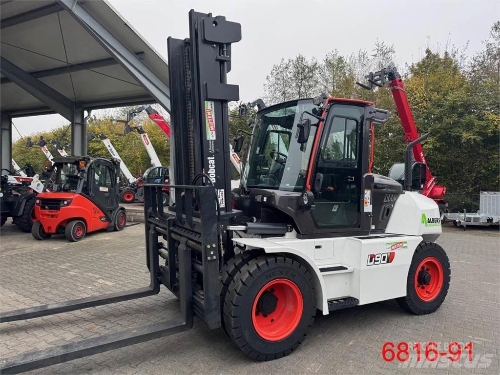Bobcat D 90 S-9 Dizelski viličari