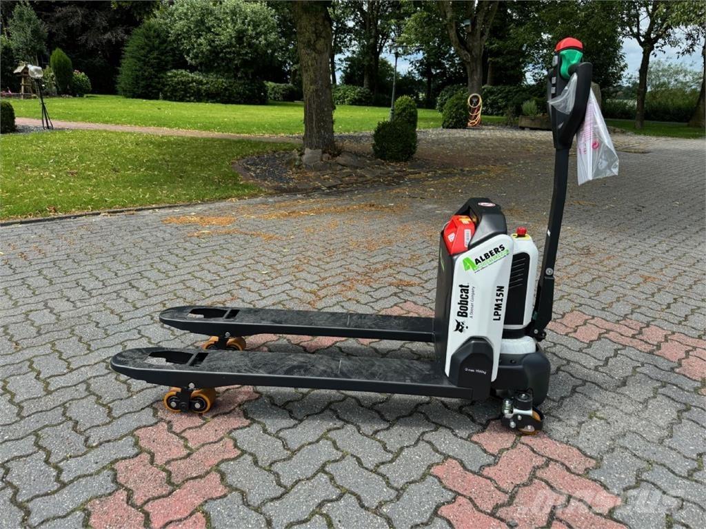 Bobcat LPM 15 N 7 Nisko podizni električni viličar