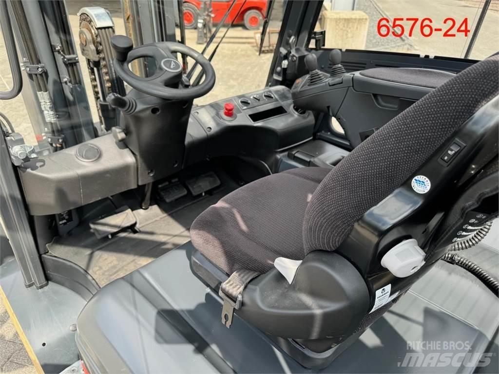 Linde E 50 HL 01 Električni viličari