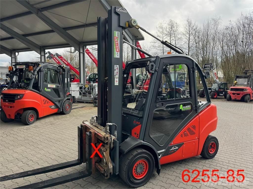 Linde H 30 D 02 EVO Dizelski viličari