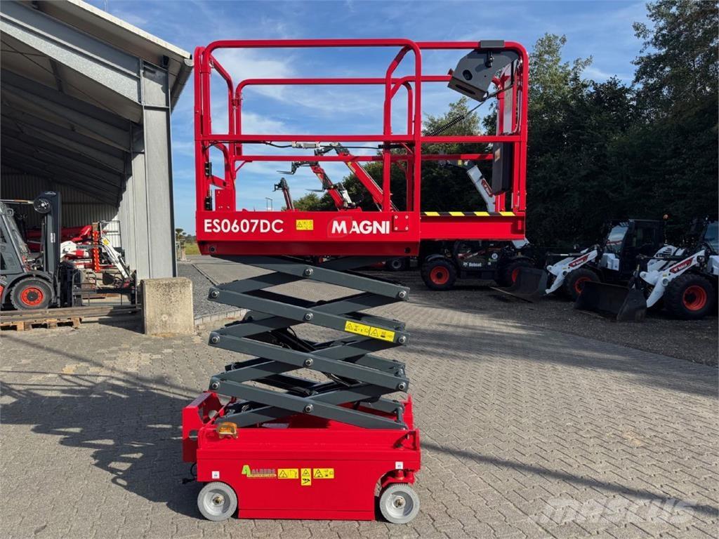 Magni ES 0607 DC Škaraste platforme