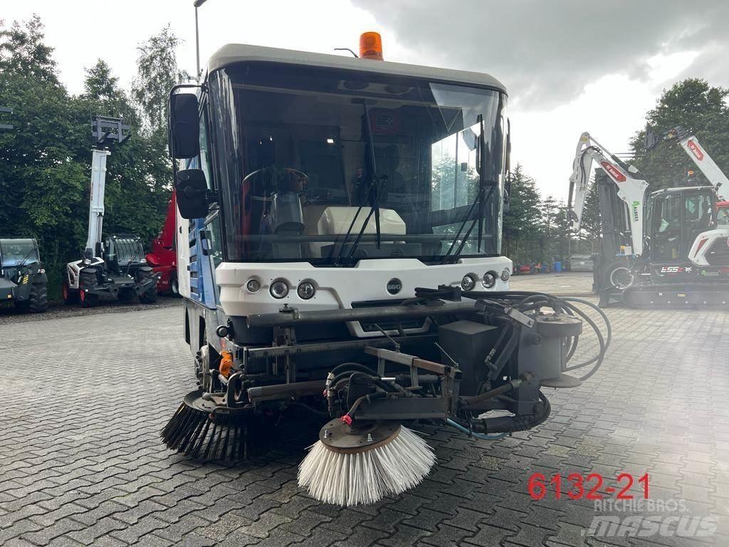Ravo 540 Strojevi za metenje