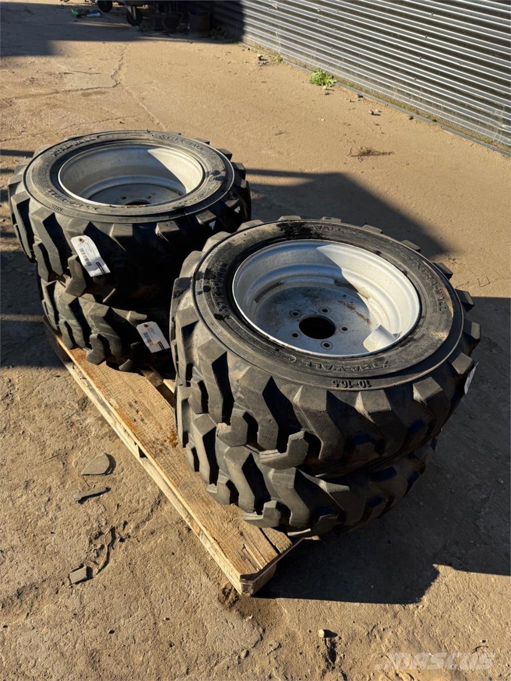  10-16.5 Gume, kotači i naplatci