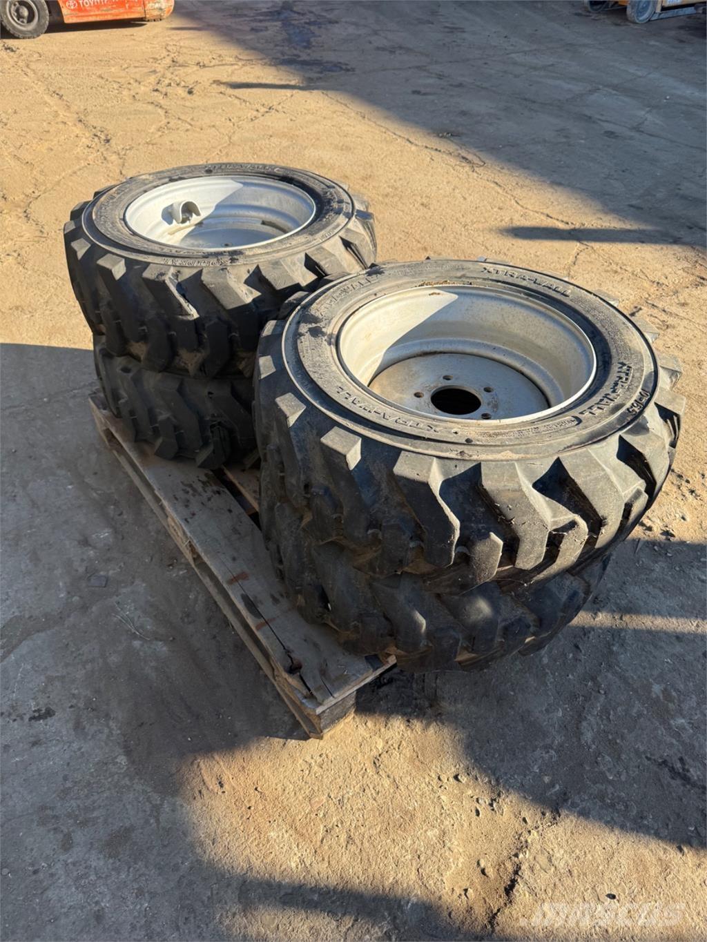  10-16.5 Gume, kotači i naplatci